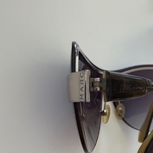 Marc Jacob’s Purple Sunglasses - Picture 3 of 6